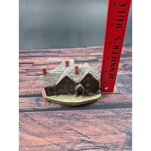 Hestia 1987 House‎ of Seven Gables Figurine Literary Decor Cottagecore VTG USA - Picture 12 of 12